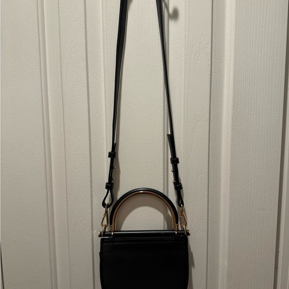 Cowhide print Cross Body Cutie… perfect condition - Picture 2 of 3